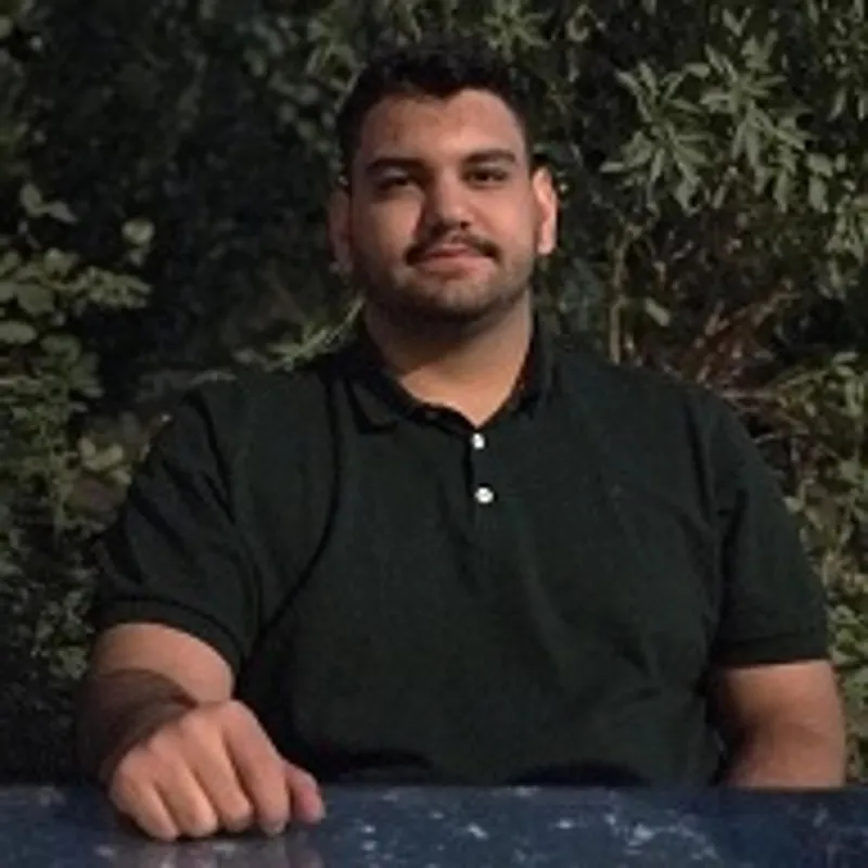 سیدامیرپویا امیری